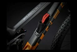 VTT Tout-Suspendu Trek Fuel EX 9.8 29'' Sram GX Eagle 12V Lithium Grey / Orange 2023 -Vélos Soldes Boutique 2134101614448d4d6ea62.28967682