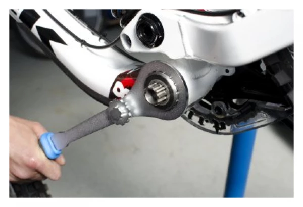 UNIOR Clé Pour Boitier De Pédalier Shimano 2 UNIOR Clé Pour Boitier De Pédalier Shimano – Image 2